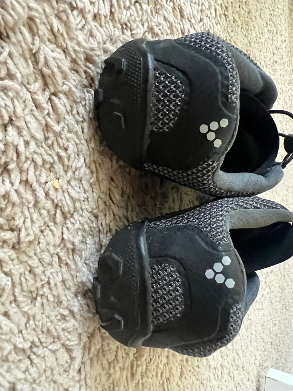 Vivo Barefoot Sneakers with Quick-Lace System